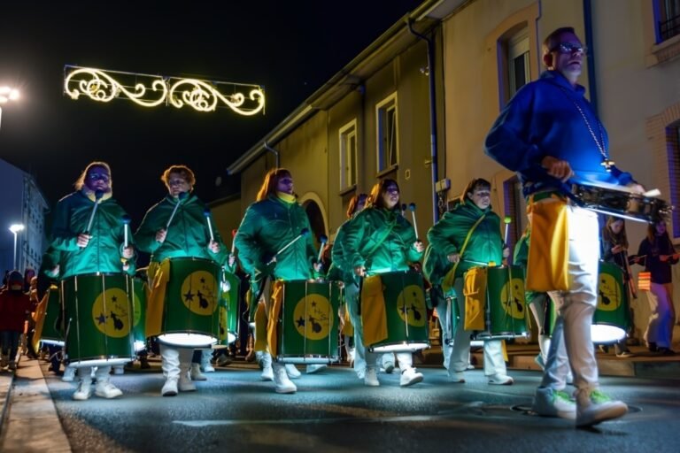Néo Samba é Vida batucada Neuves-Maisons Nancy Lorraine percussions brésiliennes