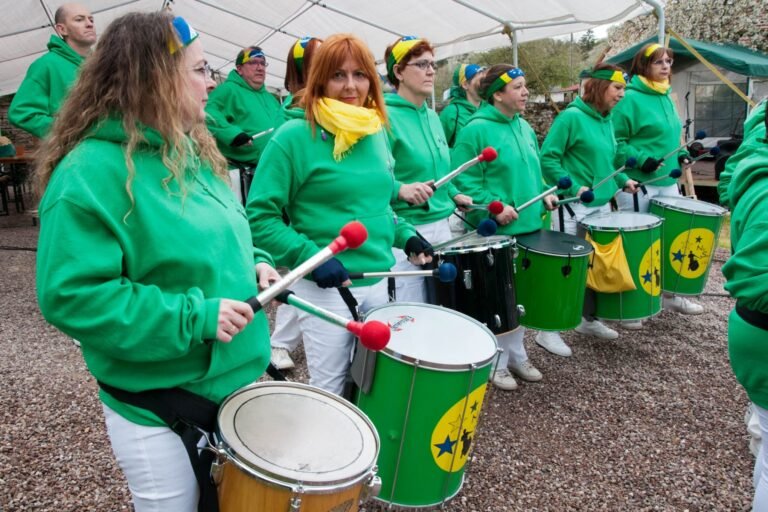 Néo Samba é Vida batucada Neuves-Maisons Nancy Lorraine percussions brésiliennes